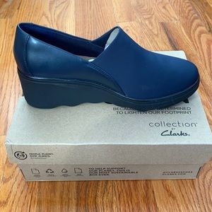Clarks collection shoes new in box 6 1/2 wide